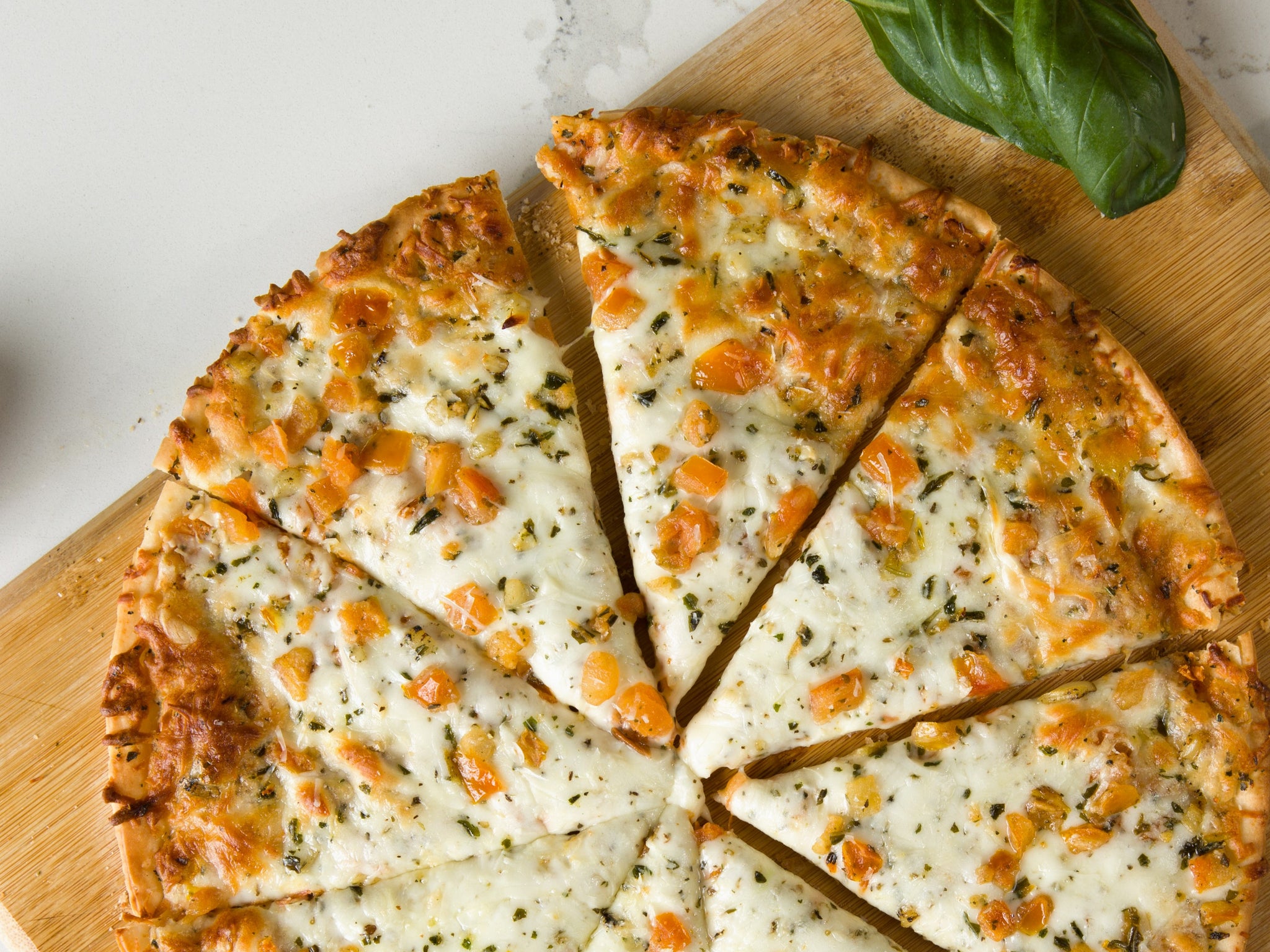 FRESCHETTA® Gluten Free Margherita with Roasted Garlic Pizza (1 Pack)